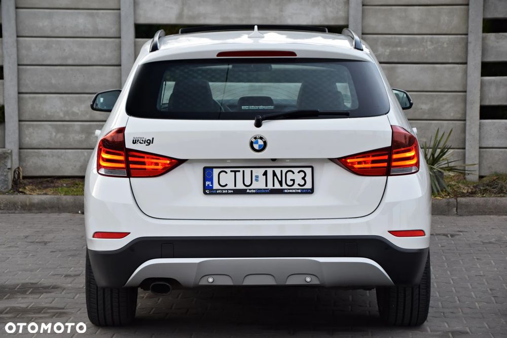 BMW X1 sDrive18d xLine - 11