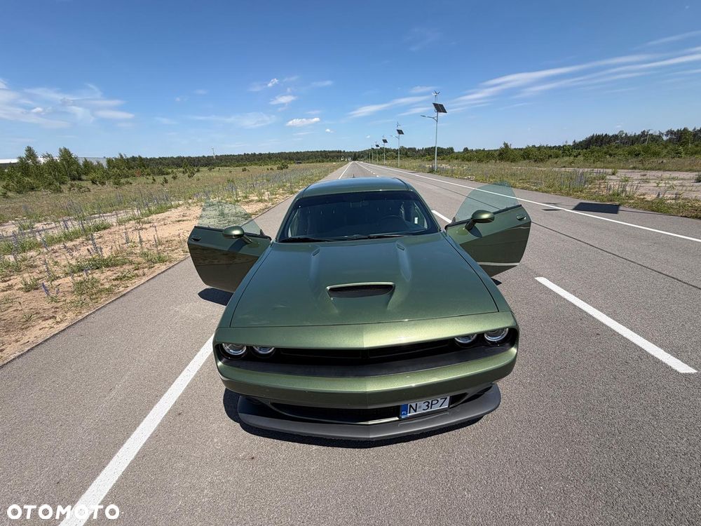 Dodge Challenger 5.7 R/T - 7