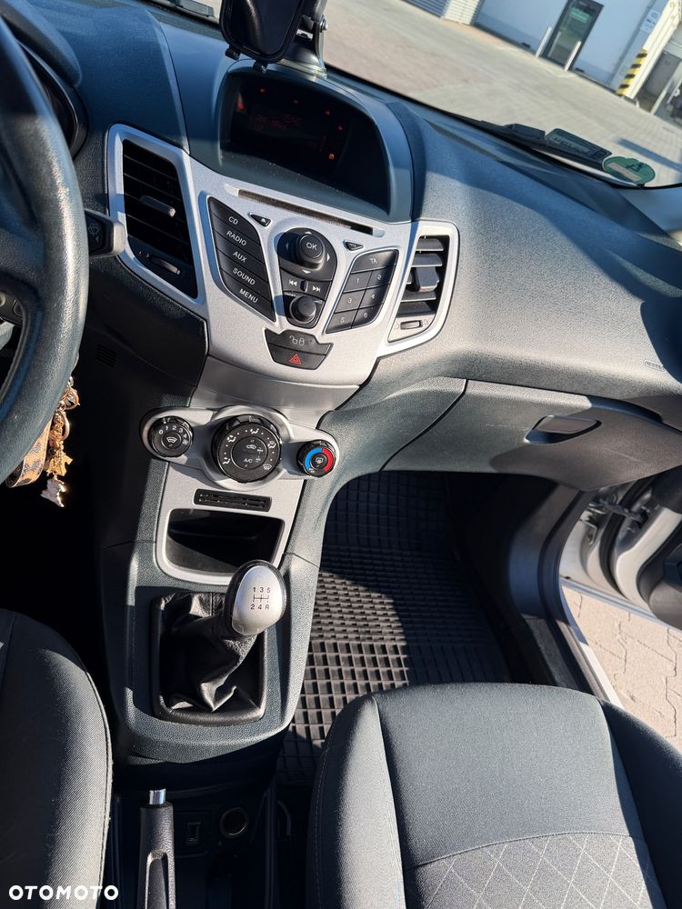 Ford Fiesta 1.25 Trend EU5 - 15