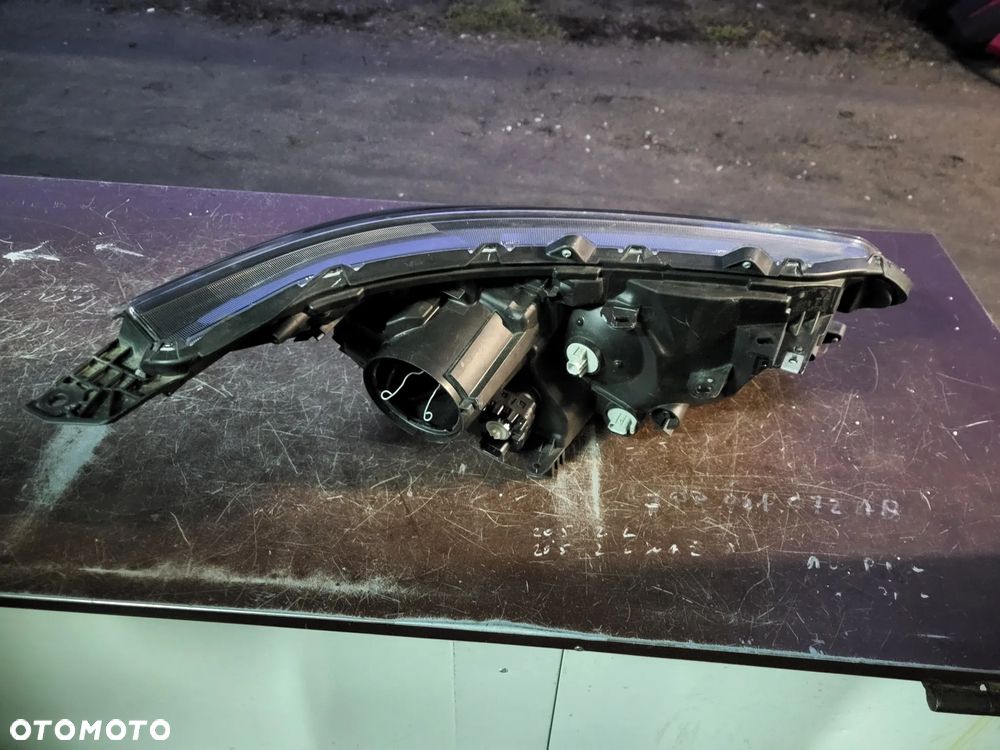 Honda CR-V 4 przed lift xenon lewa - 2