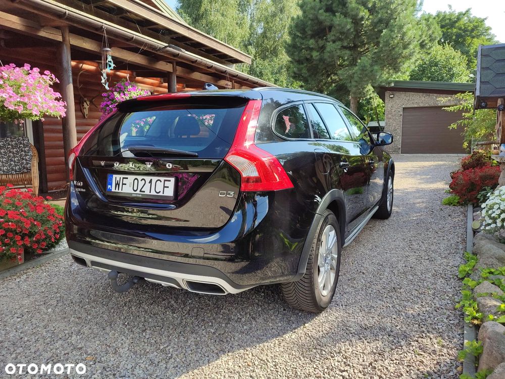 Volvo V60 Cross Country D3 - 8
