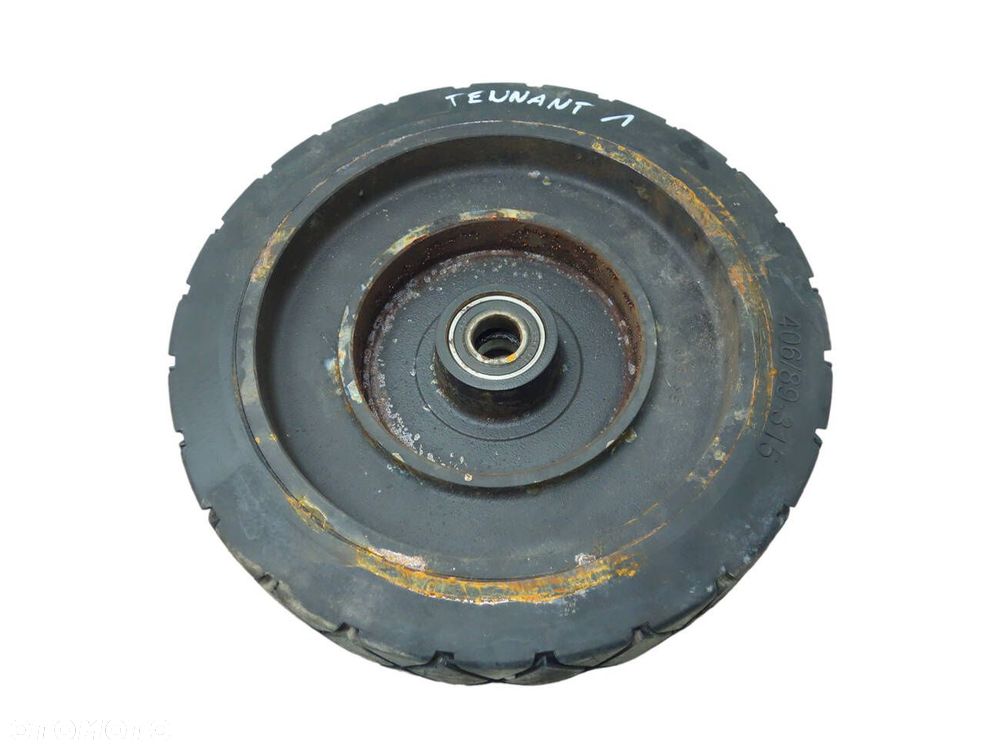 Zamiatarka Tennant M20 Koło Tylne 1059671 - 1