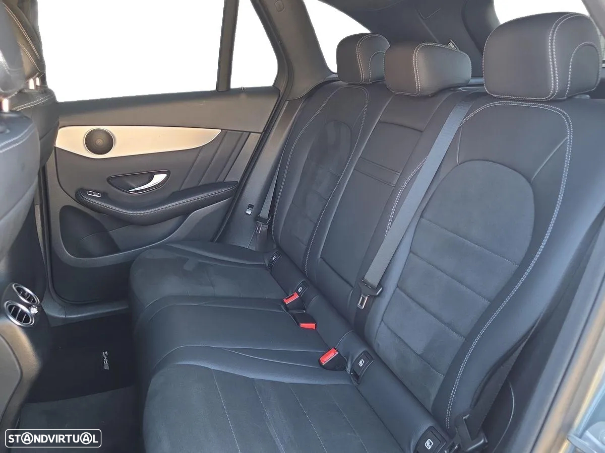 Mercedes-Benz GLC 250 d AMG Line 4-Matic - 26