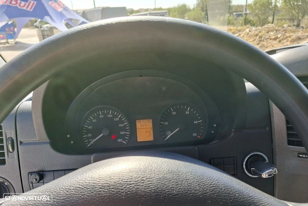 Mercedes-Benz Sprinter 310 CDI - 12