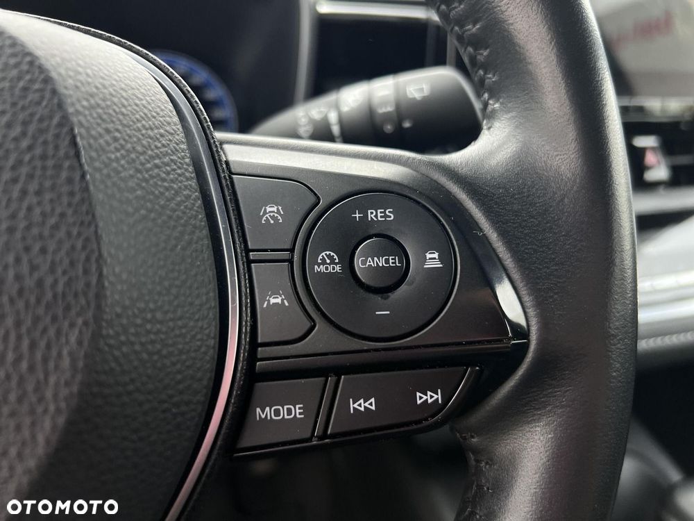 Toyota Corolla 1.8 Hybrid Comfort - 23