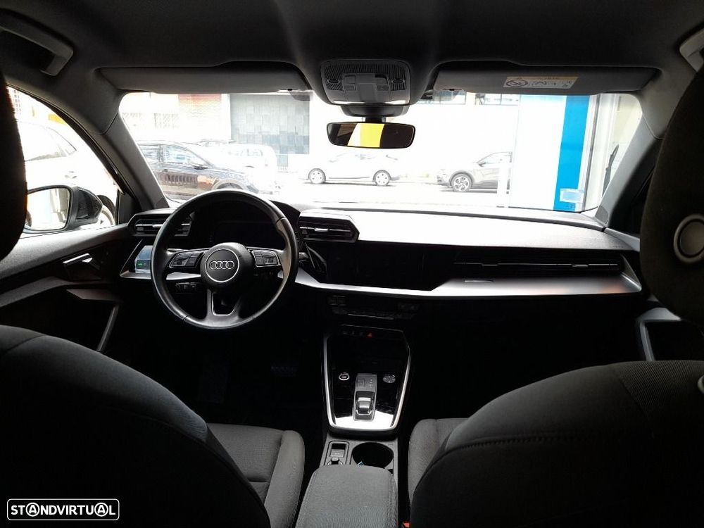 Audi A3 Limousine 30 TDI S line S tronic - 30