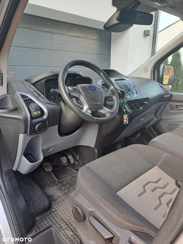 Ford Transit custom - 10
