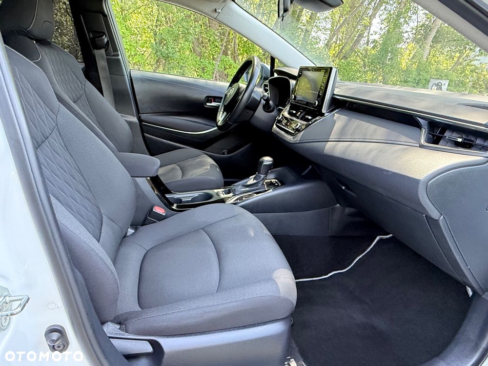 Toyota Corolla 1.8 Hybrid Comfort - 21