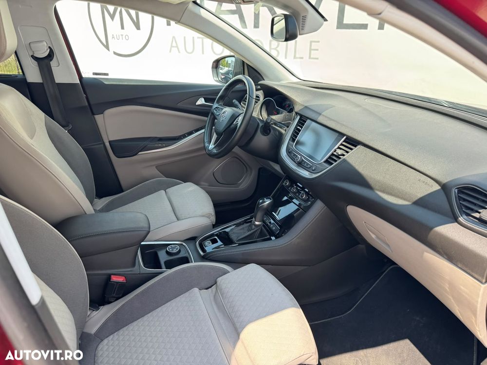 Opel Grandland X 1.6 START/STOP Ultimate Aut. - 10