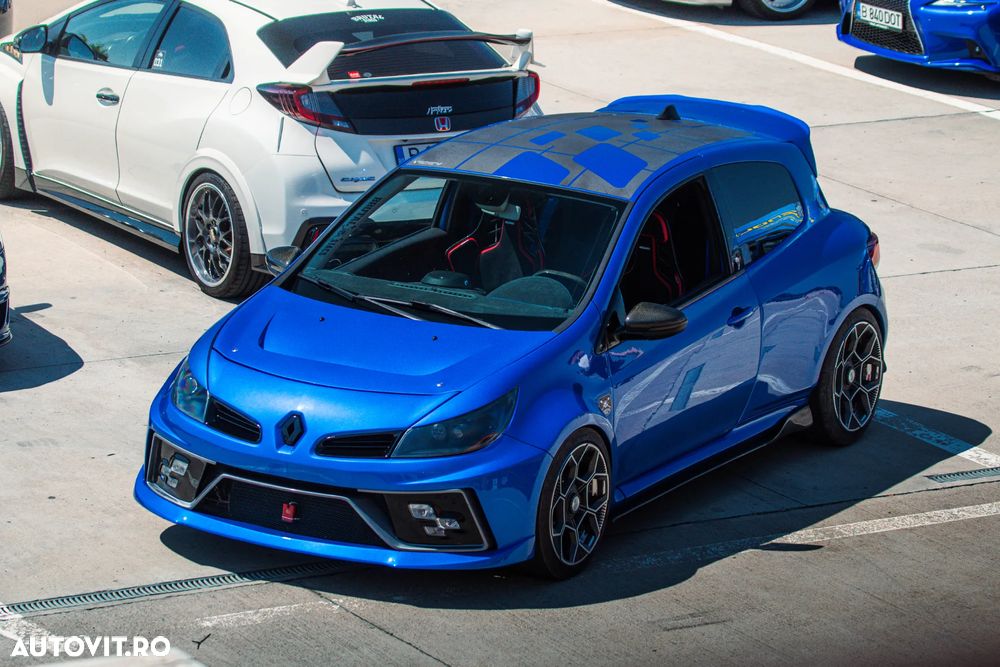 Renault Clio III 2.0 16V Sport - 6