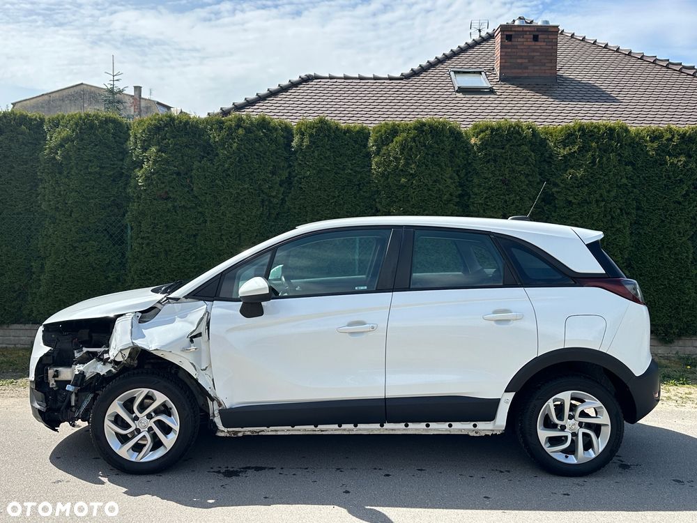 Opel Crossland X - 10