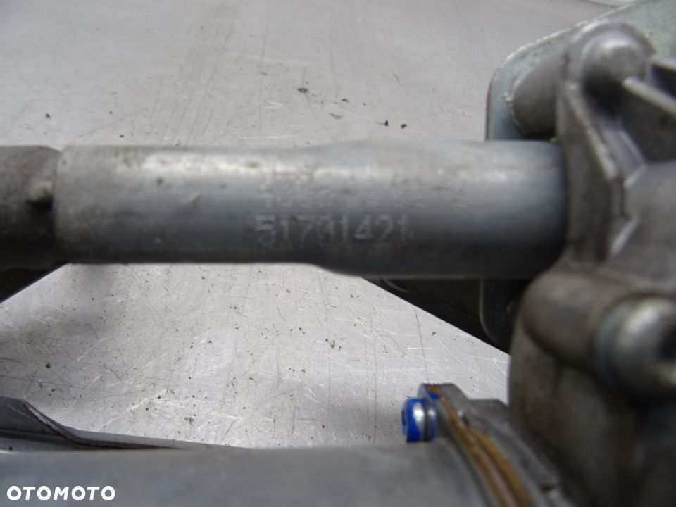 Fiat Grande Punto HB 3D 05-09 MECHANIZM WYCIERACZEK PRZÓD - 8