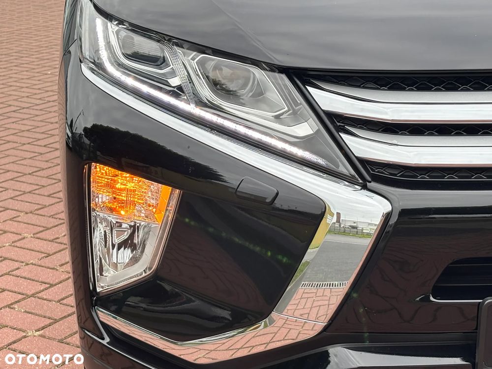 Mitsubishi Eclipse Cross - 13