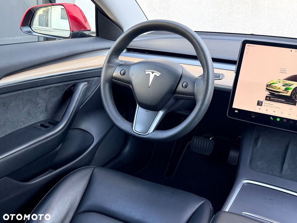 Tesla Model 3 - 26