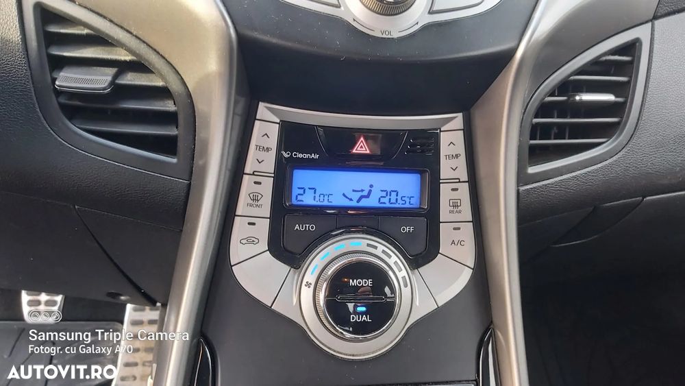 Hyundai Elantra 1.6 MPi Highway Heat+ - 28