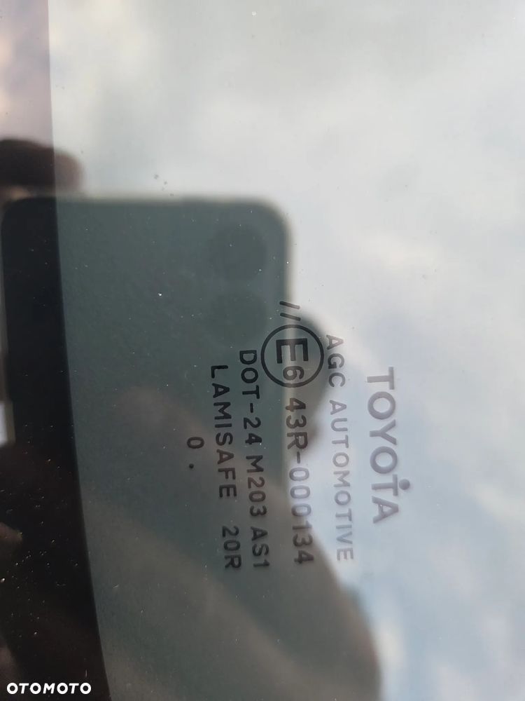 Toyota Auris 1.6 Valvematic Executive - 19