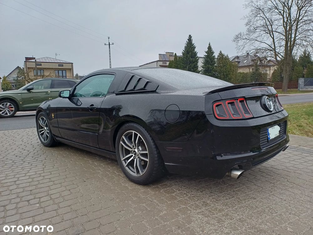 Ford Mustang 3.7 V6 - 16
