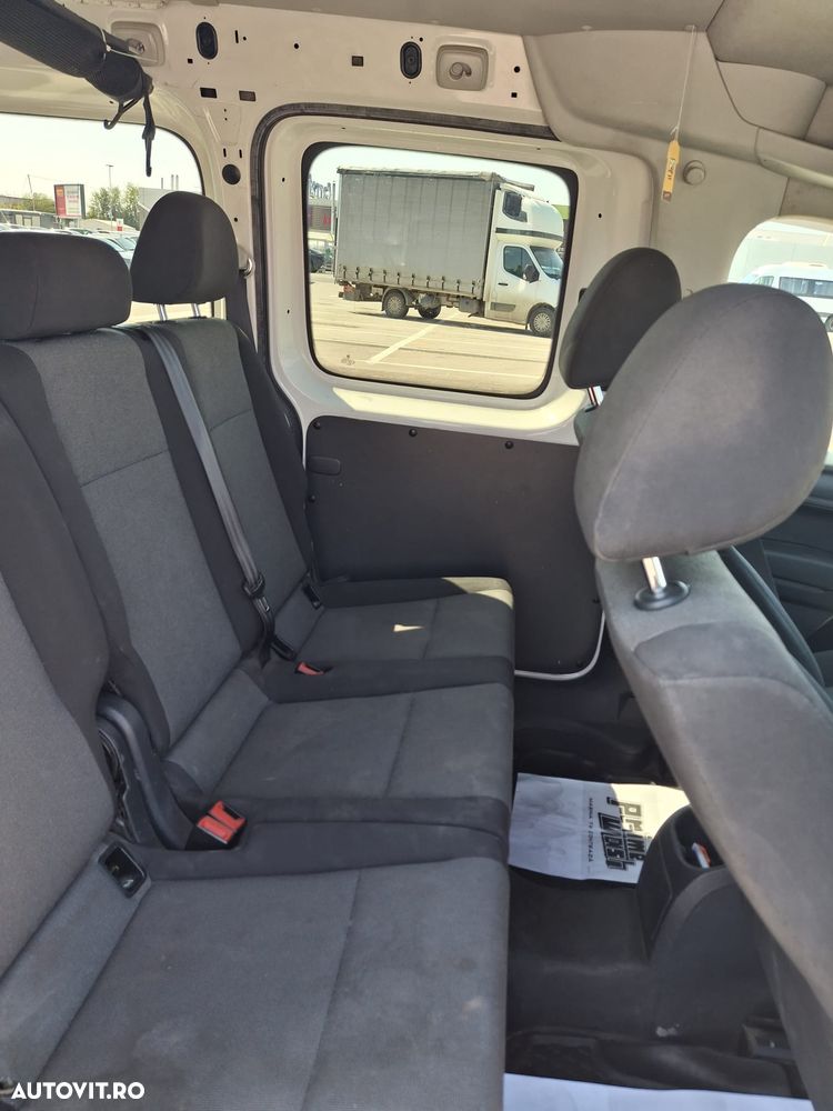 Volkswagen Caddy Maxi 2.0 TDI 4Motion Trendline - 11