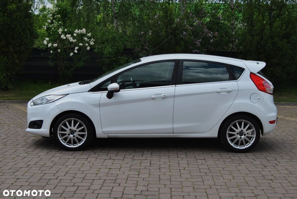 Ford Fiesta - 18