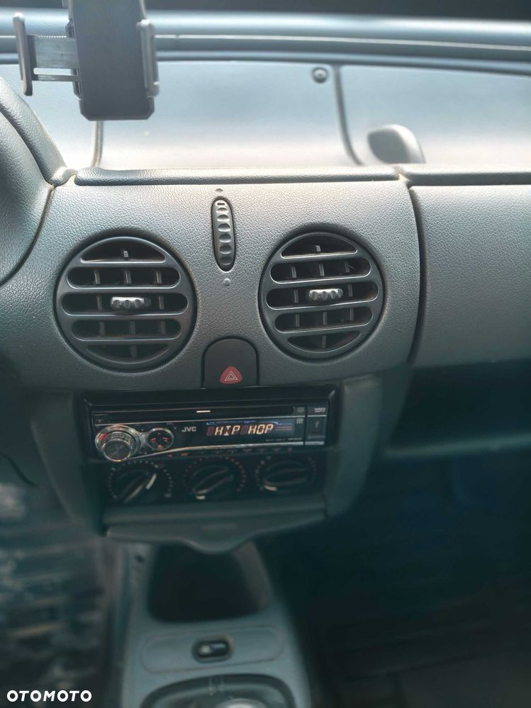 Renault Kangoo - 8