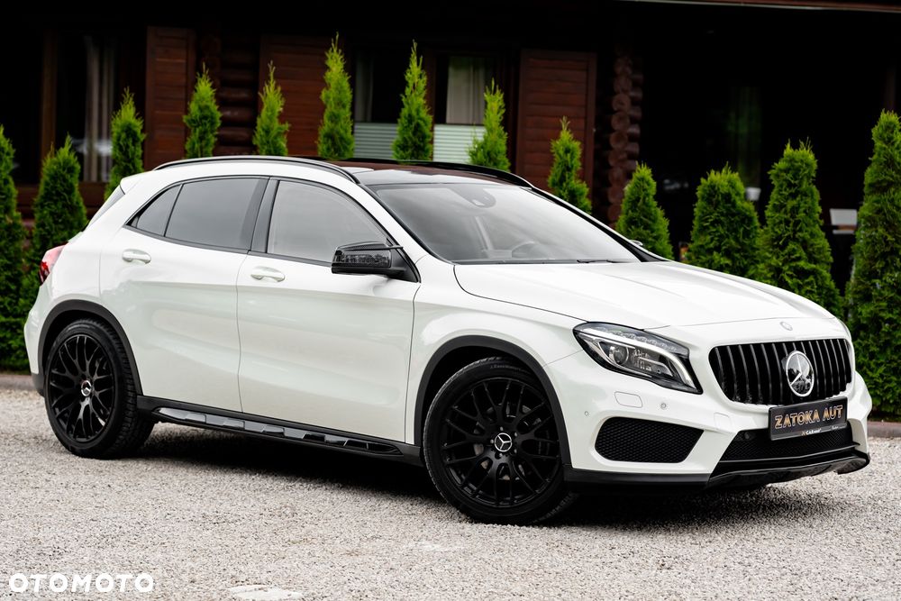 Mercedes-Benz GLA 250 4-Matic - 4