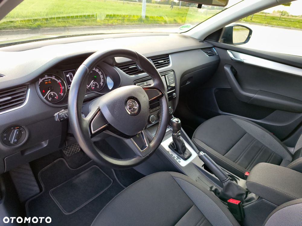 Skoda Octavia 1.5 TSI ACT DSG Ambition - 9