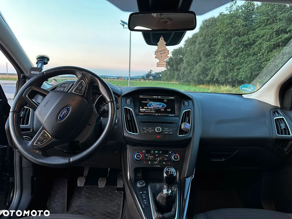 Ford Focus 1.0 EcoBoost Titanium - 7