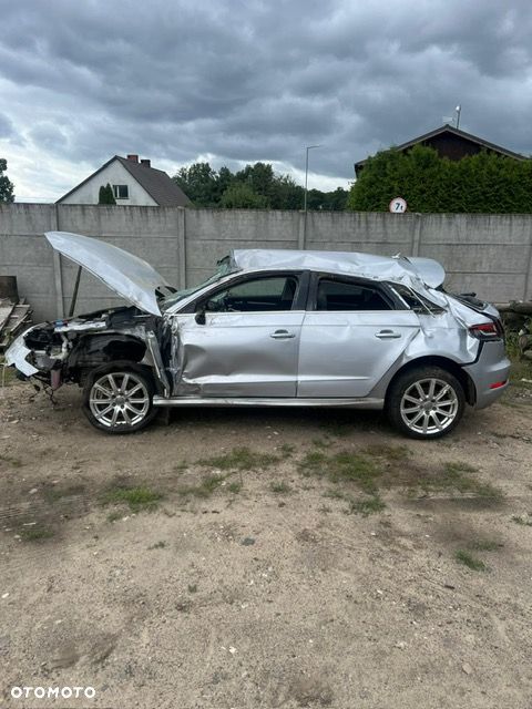 Audi A3 Sportback - 3