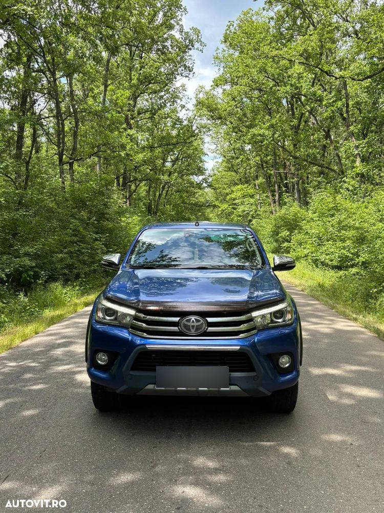 Toyota Hilux 4x4 Double Cab M/T Comfort - 1