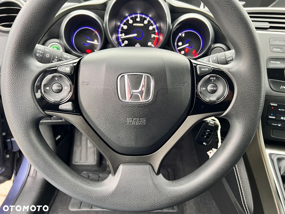 Honda Civic 1.8 Lifestyle - 29