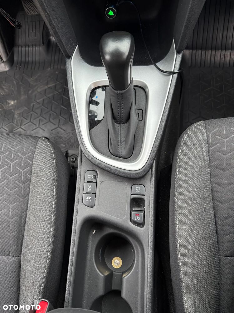 Toyota Yaris Cross - 21