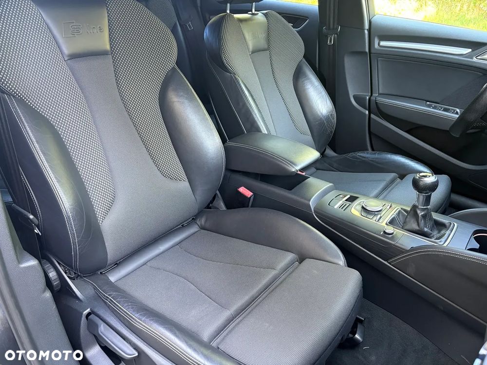Audi A3 Sportback - 17