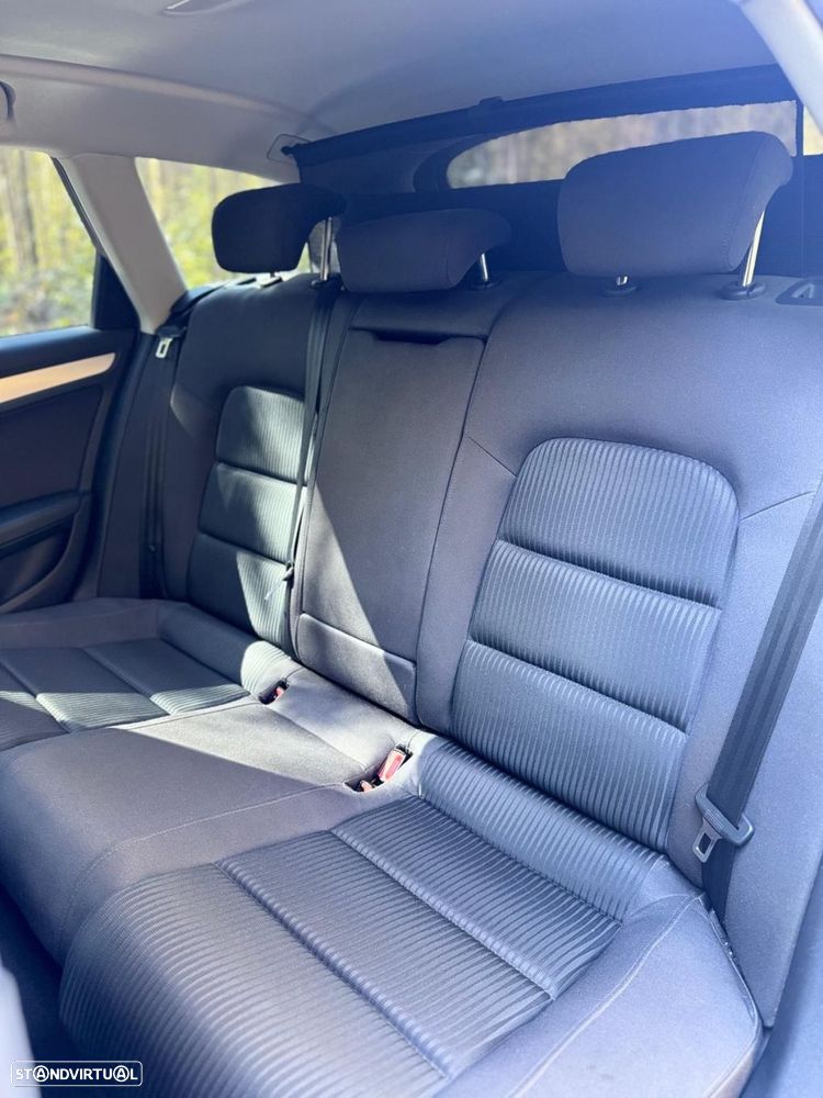 Audi A4 Avant 2.0 TDI Sport - 10