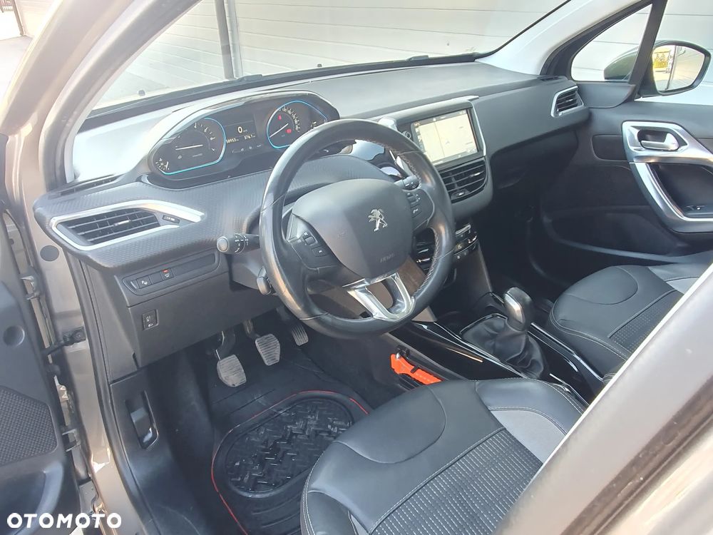Peugeot 2008 - 22