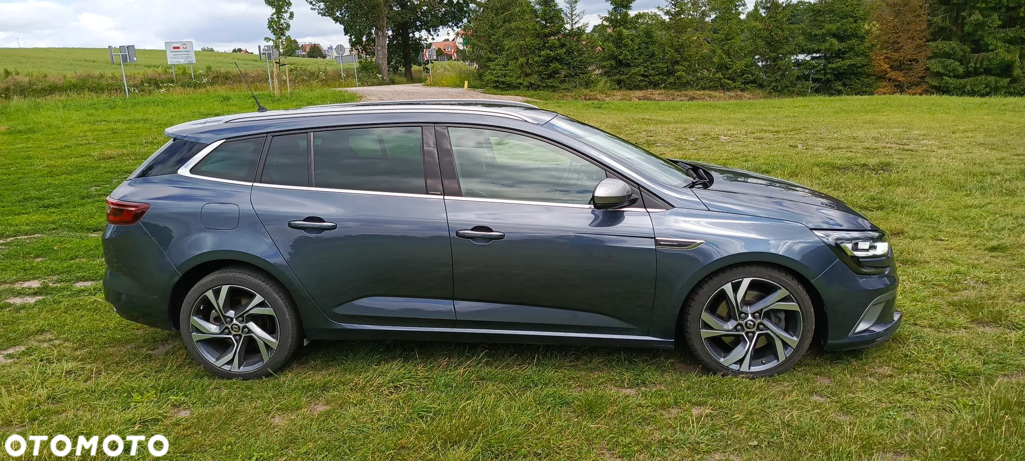 Renault Megane 1.6 dCi GT EDC - 8