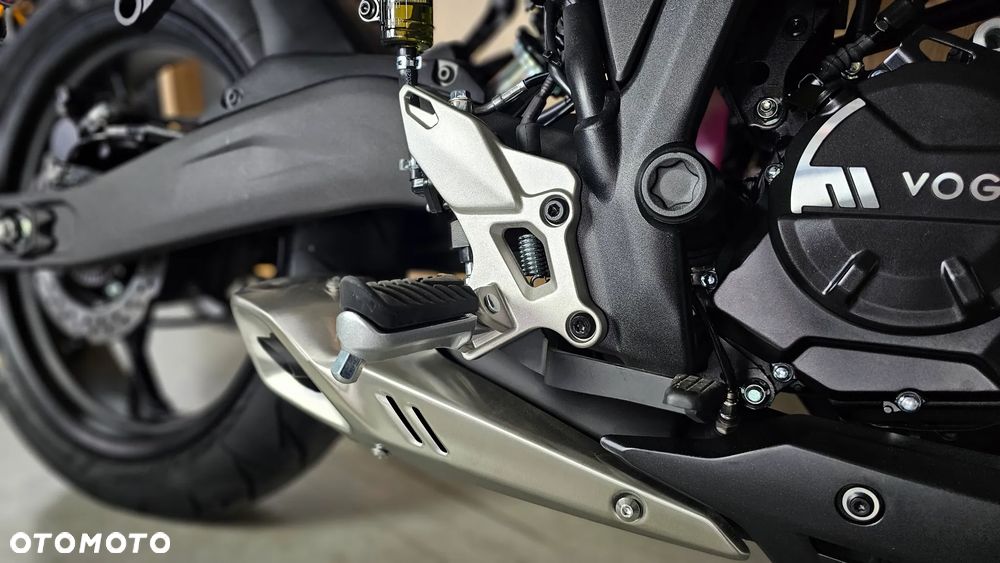 VOGE R125S - 18