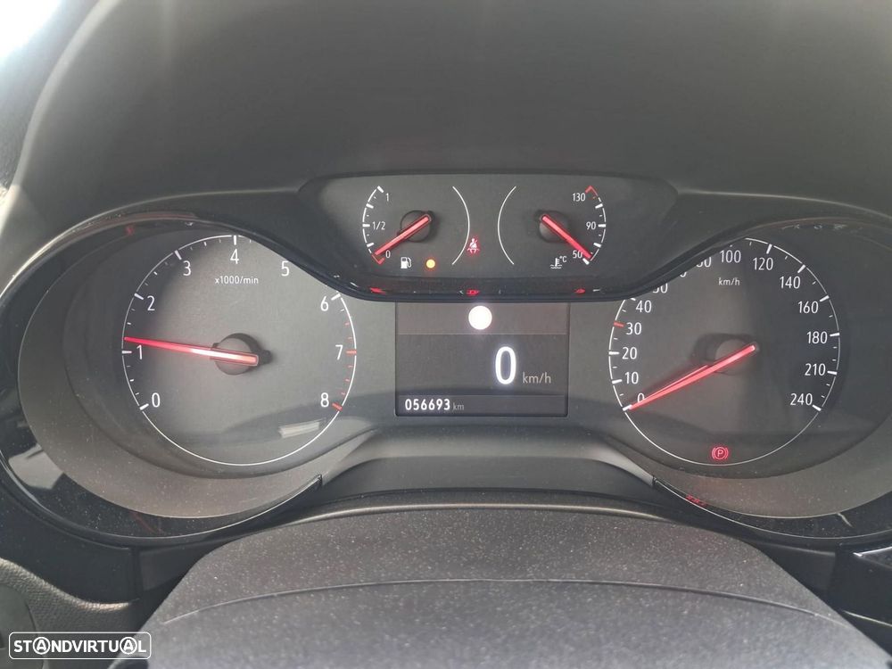 Opel Corsa 1.2 — fotografia 18