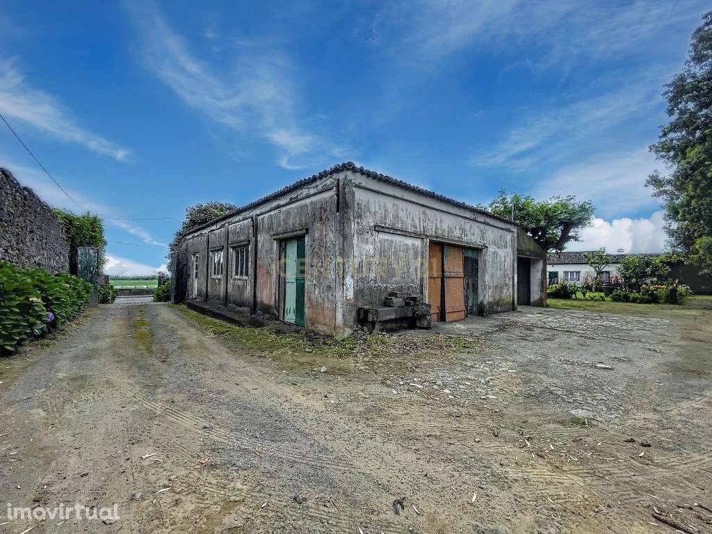 Moradia, 629 m², Ribeirinha - Grande imagem: 5/60