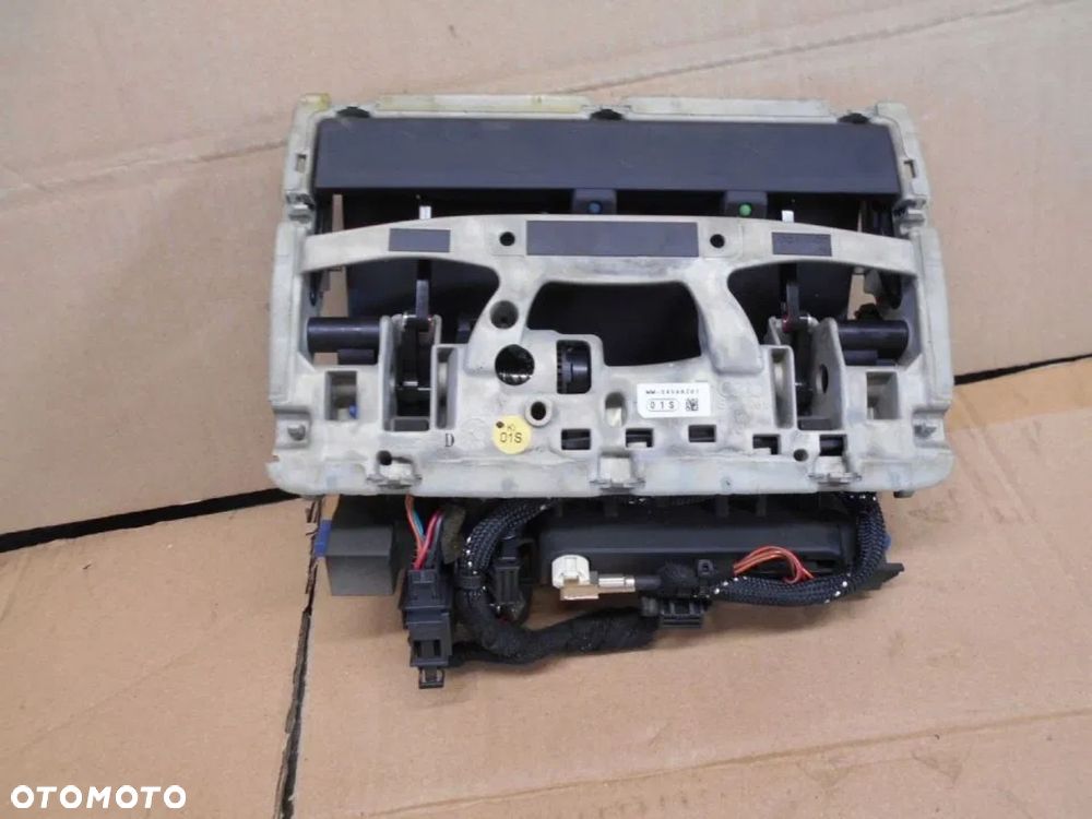EKRAN WYŚWIETLACZ MONITOR LCD MMI NAVI NAWIGACJI AUDI A3 S3 8V 8V0857273H - 3