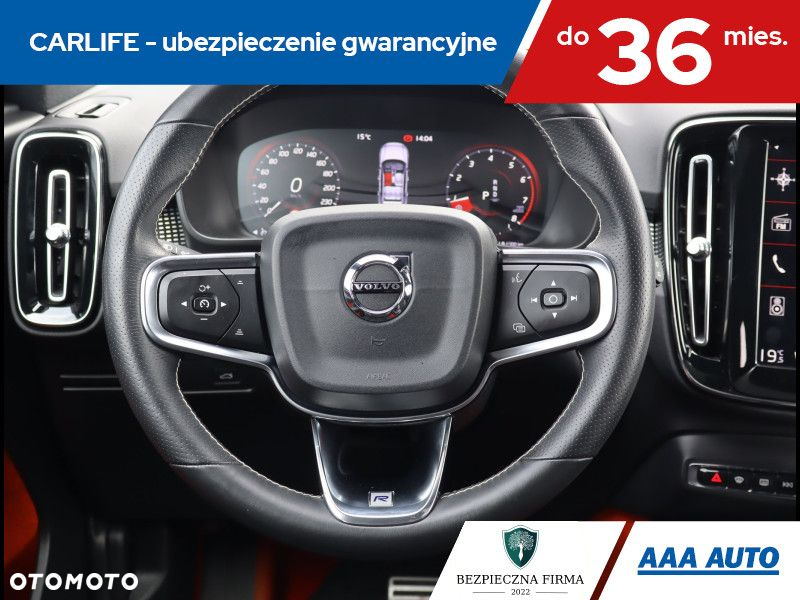 Volvo XC 40 - 18