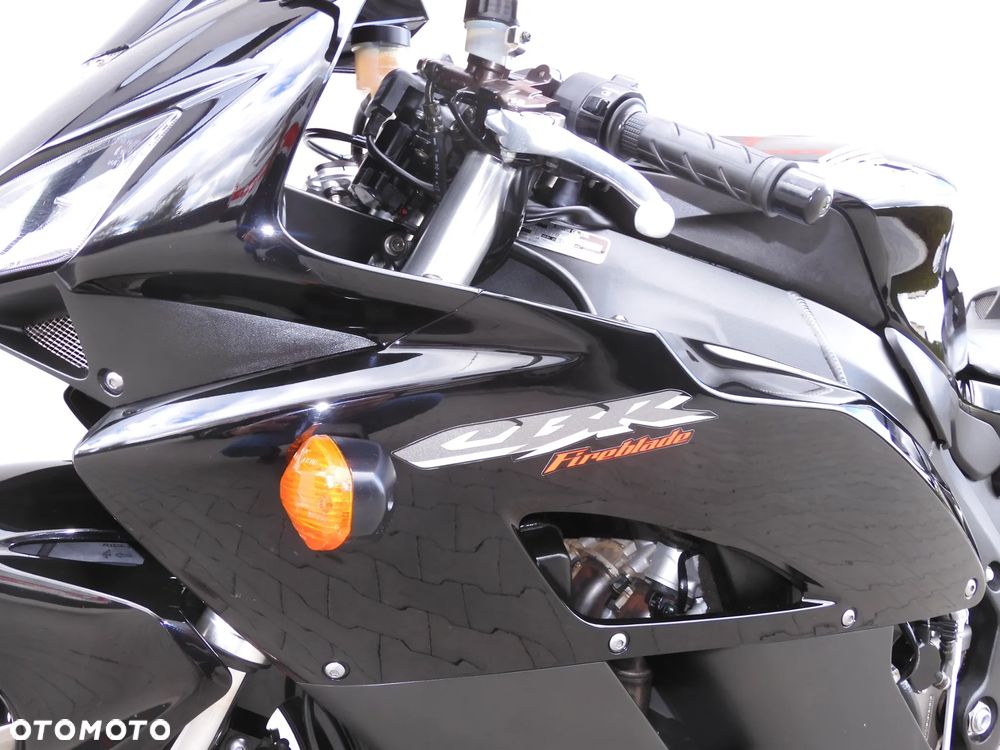 Honda CBR - 24