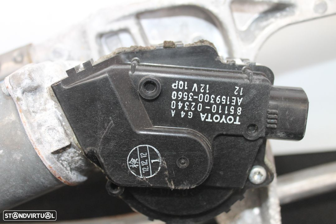 Limpa Para Brisas Toyota Auris - 2
