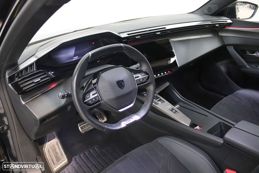 Peugeot 308 1.2 PureTech GT EAT8 - 7