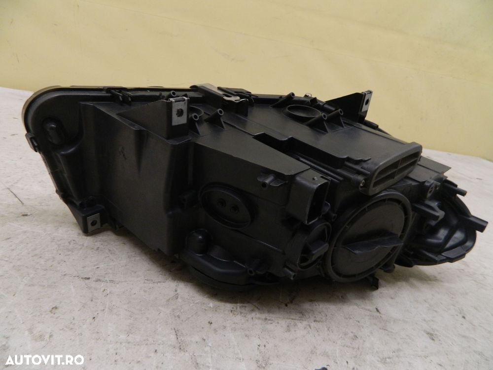 Far stanga BMW Seria 5 F10 / F11 Halogen,  2009, 2010, 2011, 2012, 2013, cod origine 7203243. - 7