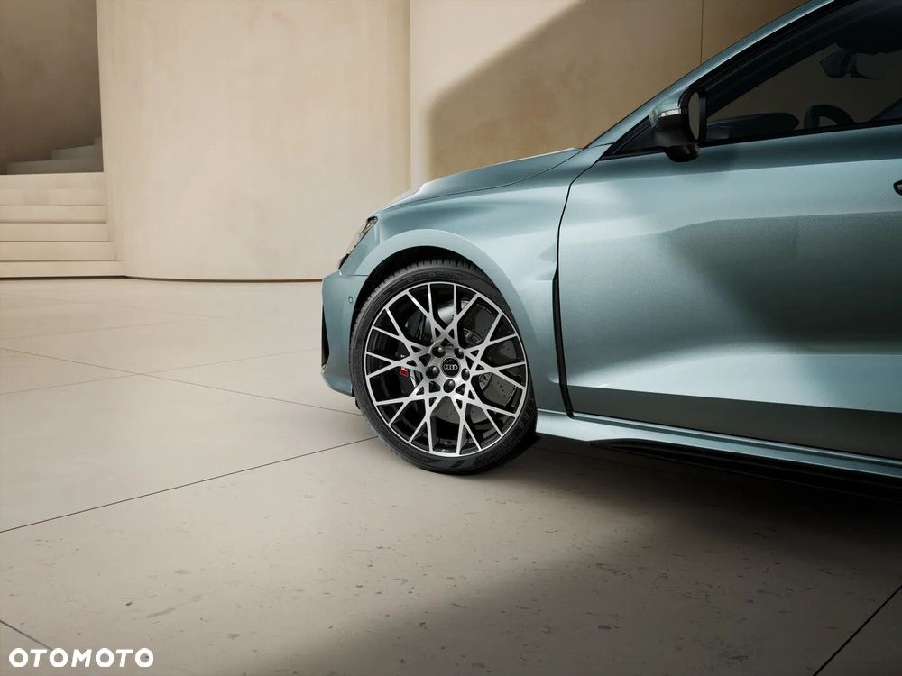 Audi RS3 Limousine TFSI Quattro S tronic - 8