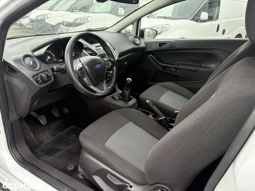 Ford Fiesta - 6