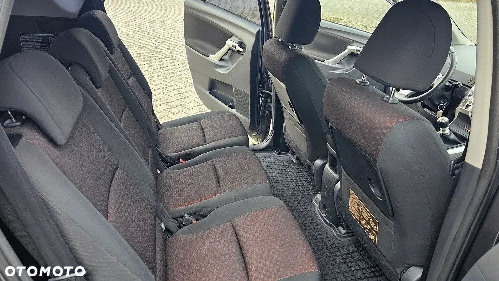 Toyota Verso 2.0 D-4D Sol 7os - 12