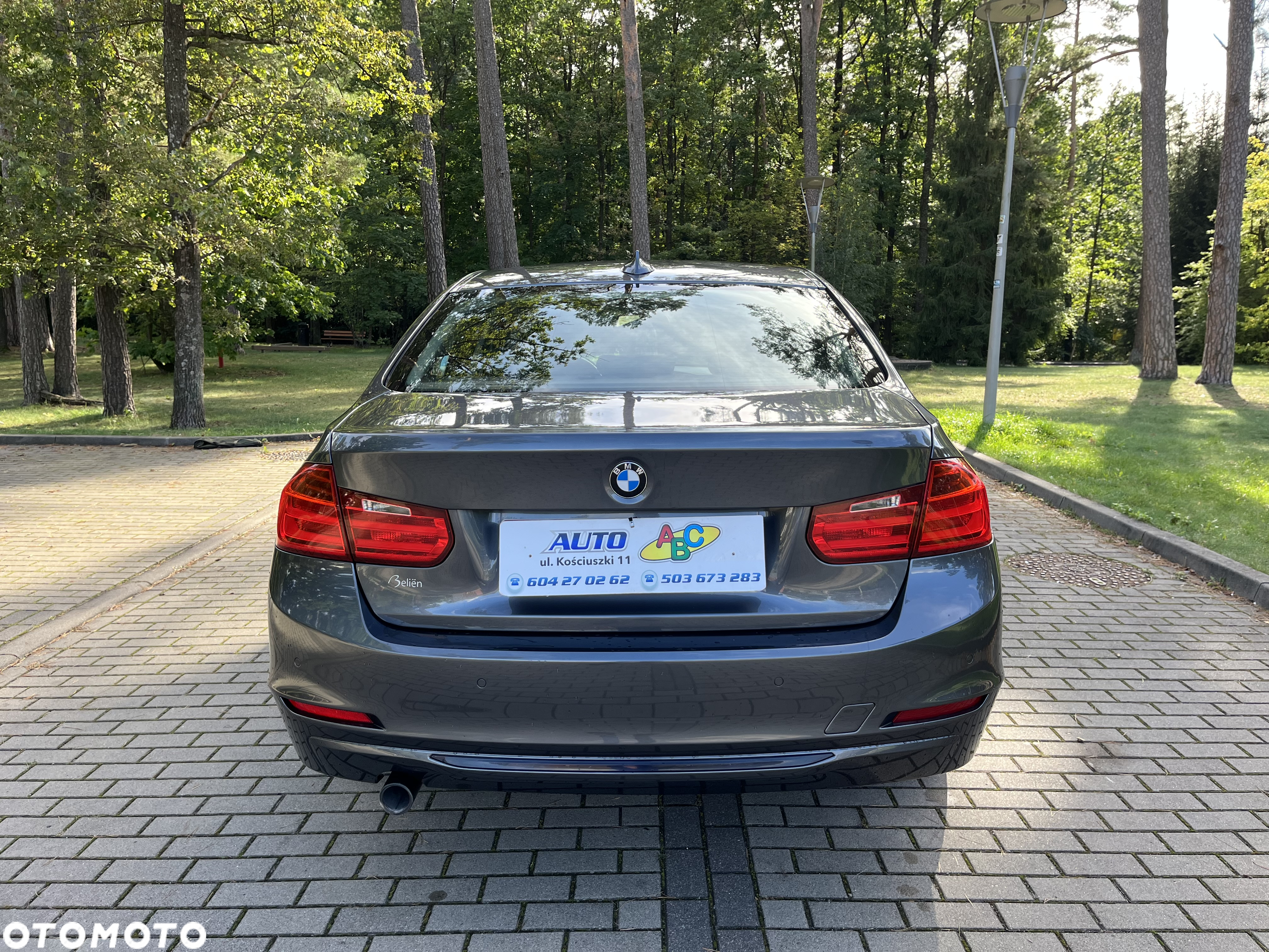 BMW Seria 3 318d Touring Sport Line - 6
