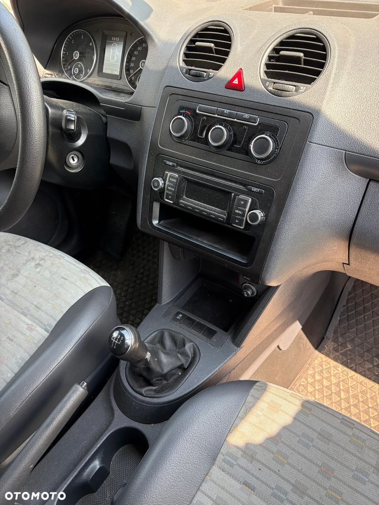 Volkswagen Caddy - 13
