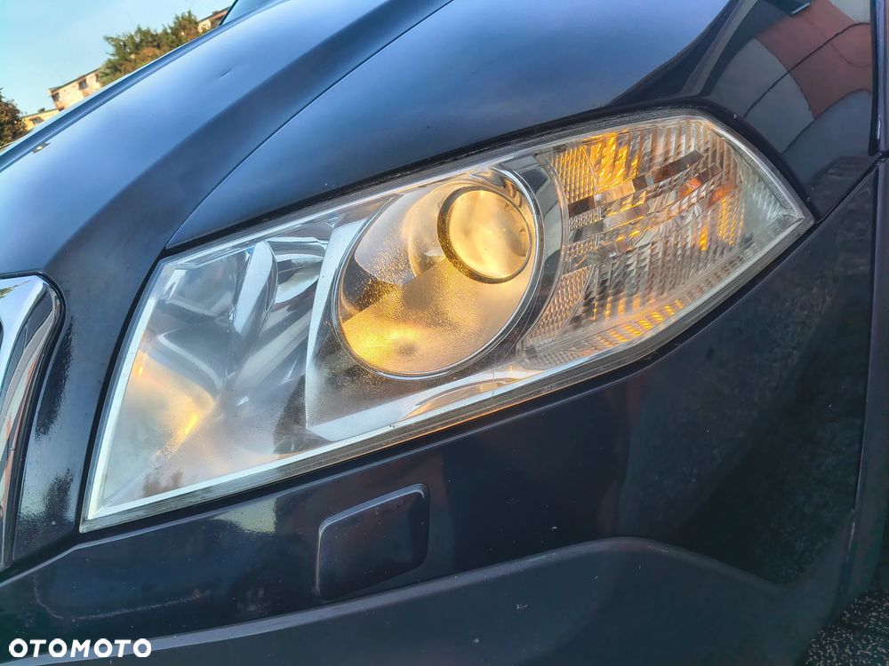 Skoda Octavia 2.0 TDI DPF 4x4 Scout - 27